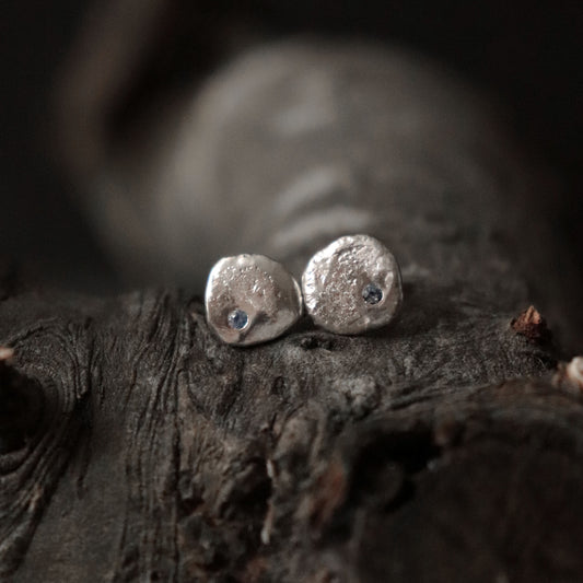 Molten Silver Stud Earrings with Blue Sapphire