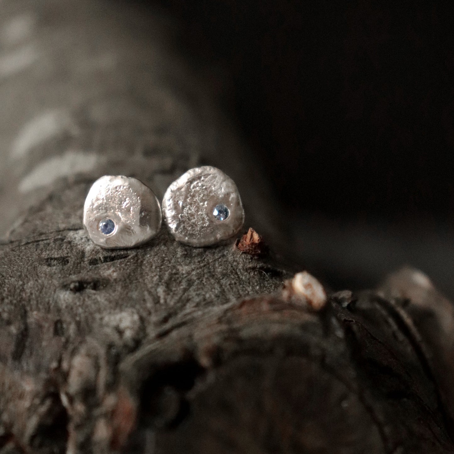 Molten Silver Stud Earrings with Blue Sapphire