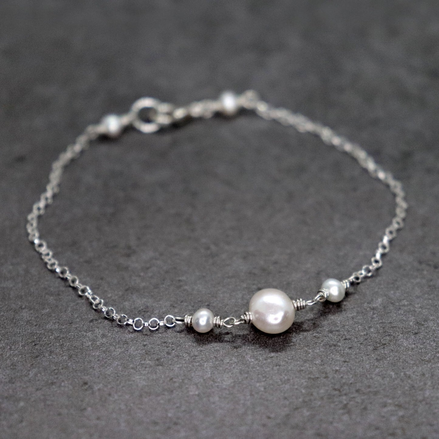 Freshwater Pearl Bracelet, A Grade