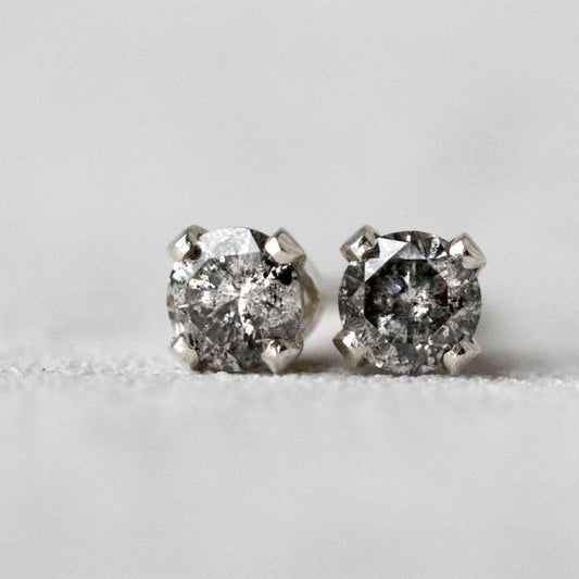 Diamond Stud Earrings in Sterling Silver